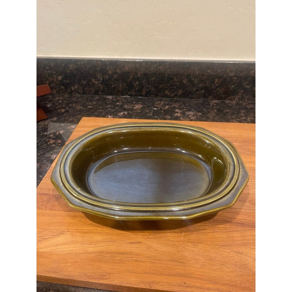 Pfaltzgraff Serving Bowl Heritage Green casserole
Dish